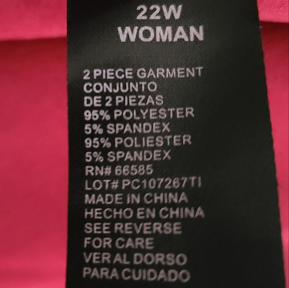 Burgundy Half Cropped Jacket - Picture 6 of 6